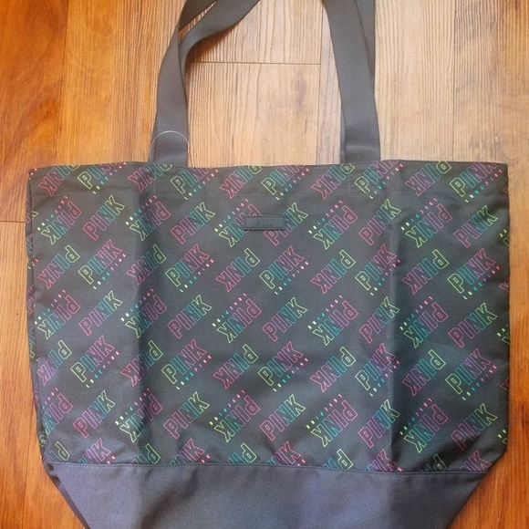 PINK Victoria's Secret Handbags - NWT Victoria's Secret PINK Tote Bag